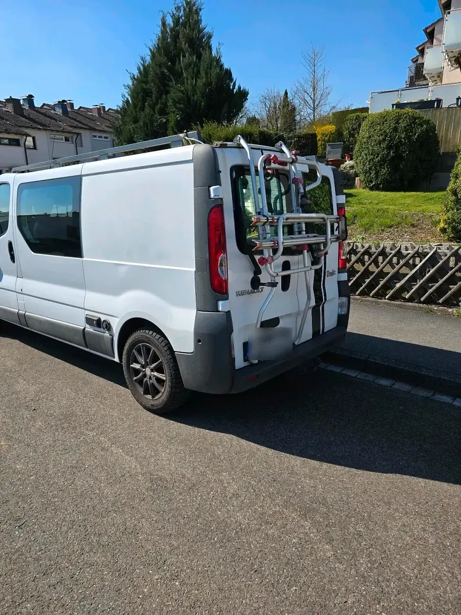 Gebraucht Renault Trafic 2008 Weiß Van / Kleinbus
