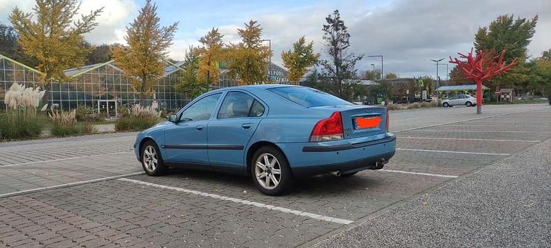 Gebraucht Volvo S60 210 PS (154 kW) 2003 Blau Limousine