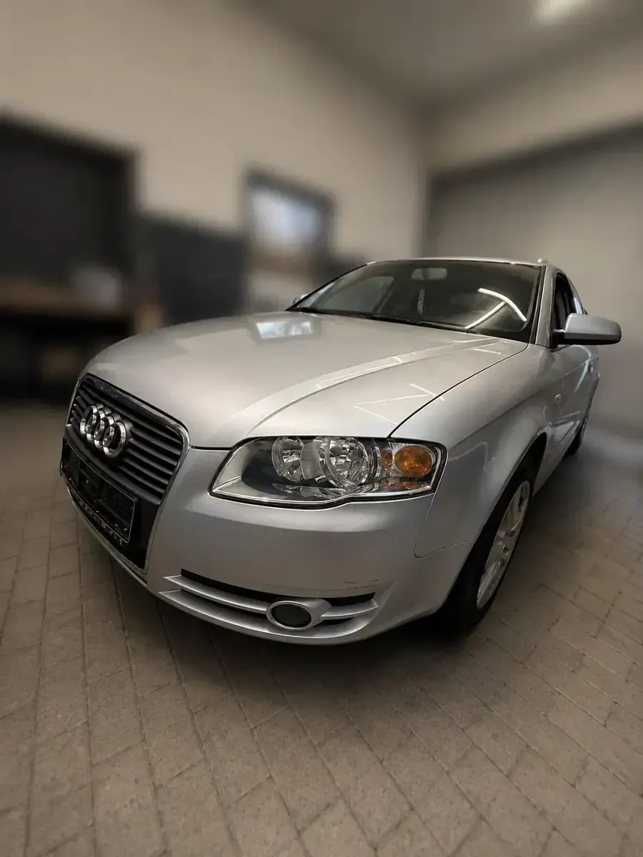 Usata Audi A4 131 CV (96 kW) 2006 Grigio Berlina
