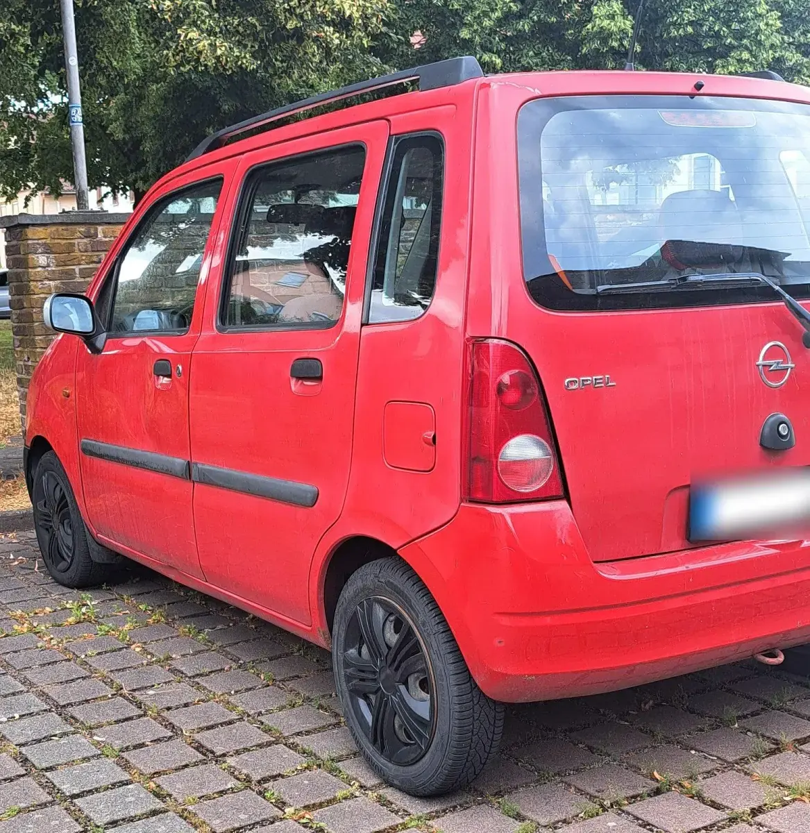 Gebraucht Opel Agila 58 PS (42 kW) 2000 Rot Van / Kleinbus