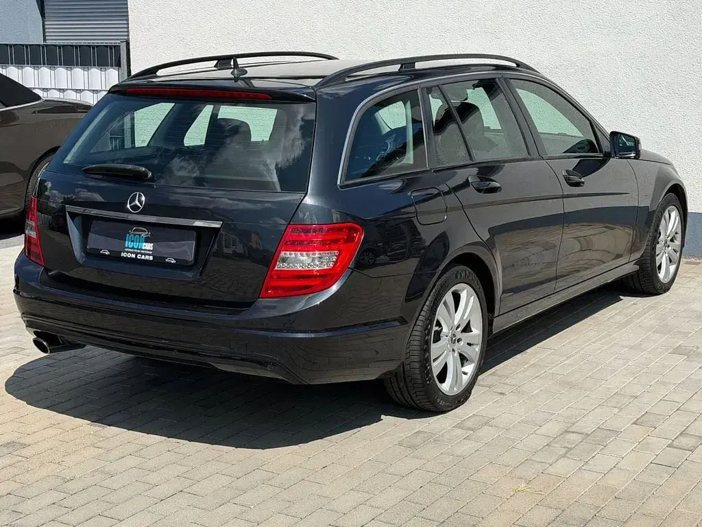 Gebraucht Mercedes C200 184 PS (135 kW) 2013 Schwarz Limousine