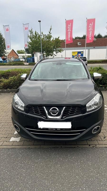 Schwarz Gebraucht 2013 Nissan Qashqai +2 SUV | 8.900 € (Fairer Preis) - Bild 1/4