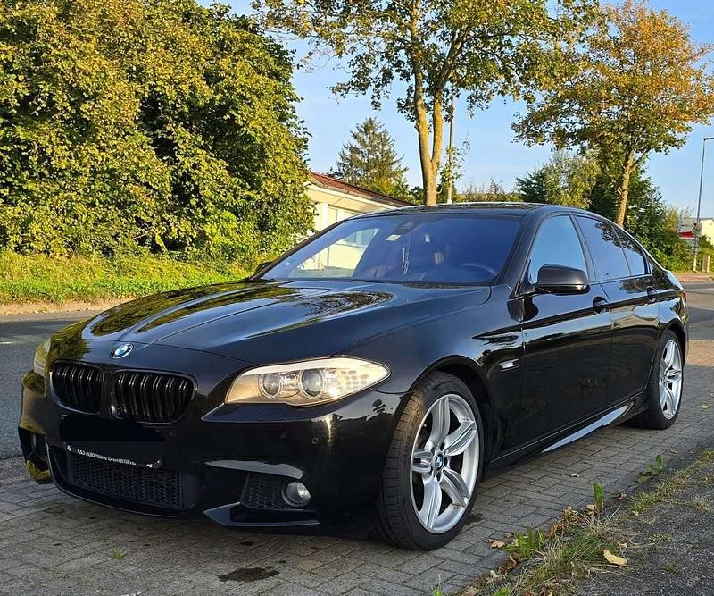 Schwarz Gebraucht 2012 BMW 530 Sport Line Limousine | 14.650 € (Etwas zu teuer) - Bild 1/4