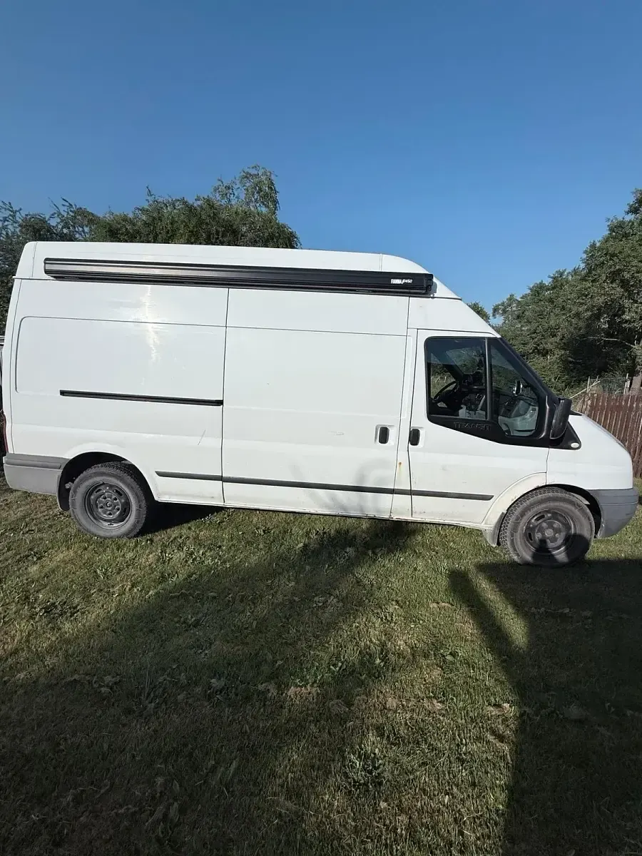 Gebraucht Ford Transit 140 PS (102 kW) 2013 Weiß Van / Kleinbus