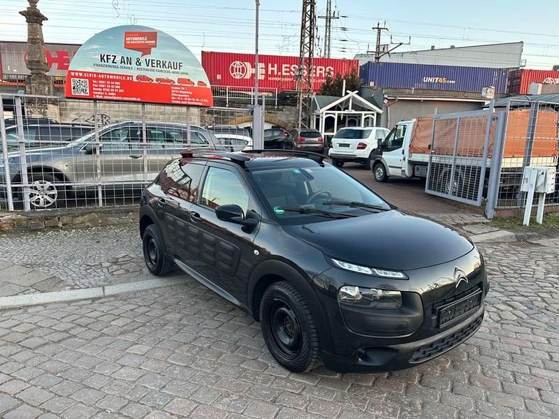 Gebraucht Citroën C4 Feel 82 PS (60 kW) 2015 Schwarz SUV