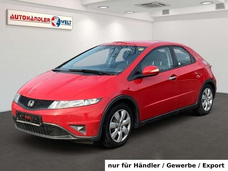 Gebraucht Honda Civic Comfort 99 PS (72 kW) 2011 Rot Limousine