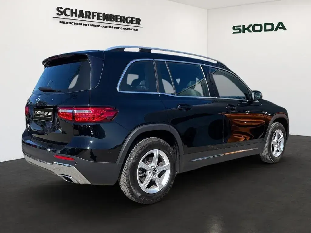 Gebraucht Mercedes GLB200 163 PS (119 kW) 2022 Schwarz SUV