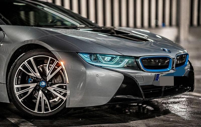 Gebraucht BMW i8 M Performance 400 PS (294 kW) 2017 Grau Coupé