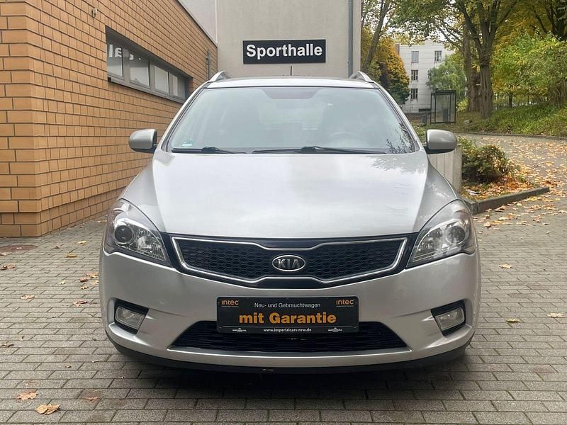 Gebraucht Kia Ceed GT 116 PS (85 kW) 2012 Silber Kombi