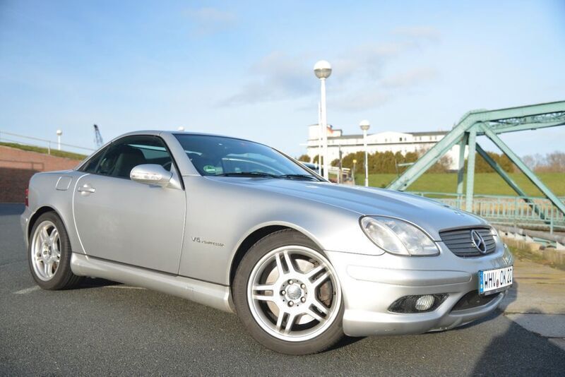Silber Gebraucht 2001 Mercedes SLK32 AMG AMG Cabrio | 18.900 € (Fairer Preis) - Bild 1/4