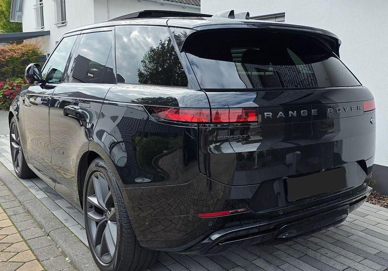 Gebraucht Land Rover Range Rover Sport Dynamic 300 PS (220 kW) 2023 Schwarz SUV