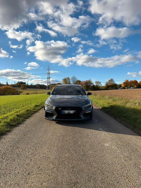 Gebraucht Hyundai i30 275 PS (202 kW) 2019 Grau Limousine