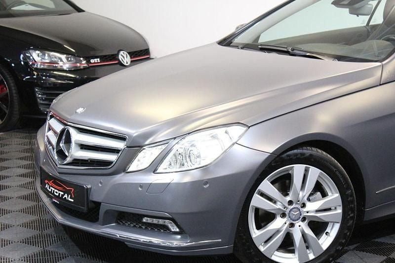 Gebraucht Mercedes E250 204 PS (150 kW) 2011 Silber Cabrio
