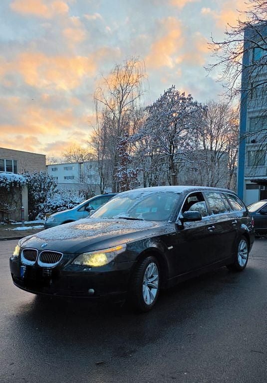 Gebraucht BMW 530 231 PS (169 kW) 2006 Schwarz Kombi