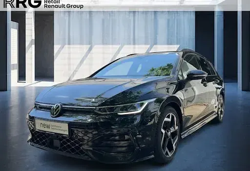 Gebraucht VW Golf VIII R-line 150 PS (110 kW) 2025 Grenadillschwarz metallic Kombi