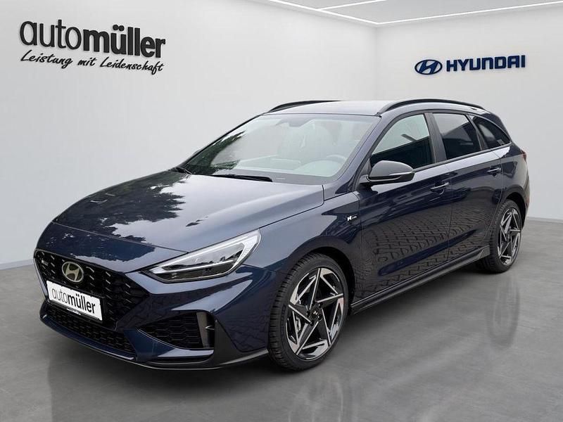 Blau Neu 2025 Hyundai i30 N Line Limousine | 30.788 € (Teuer) - Bild 1/4