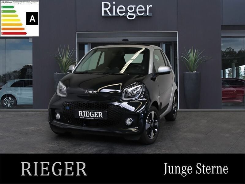 Schwarz Gebraucht 2024 Smart ForTwo Electric Drive Exclusive Cabrio | 17.479 € (Fairer Preis) - Bild 1/4