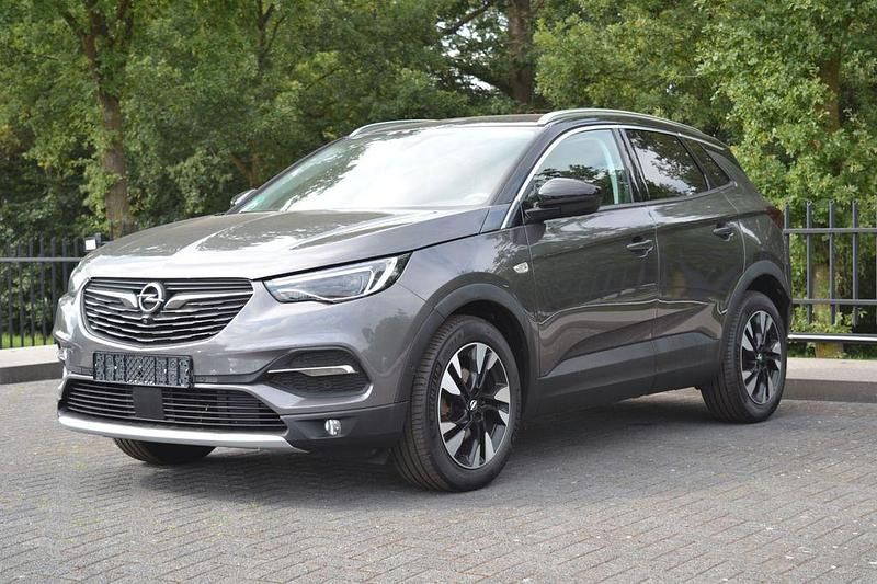 Grau Gebraucht 2019 Opel Grandland X Ultimate SUV | 15.950 € (Fairer Preis) - Bild 1/4