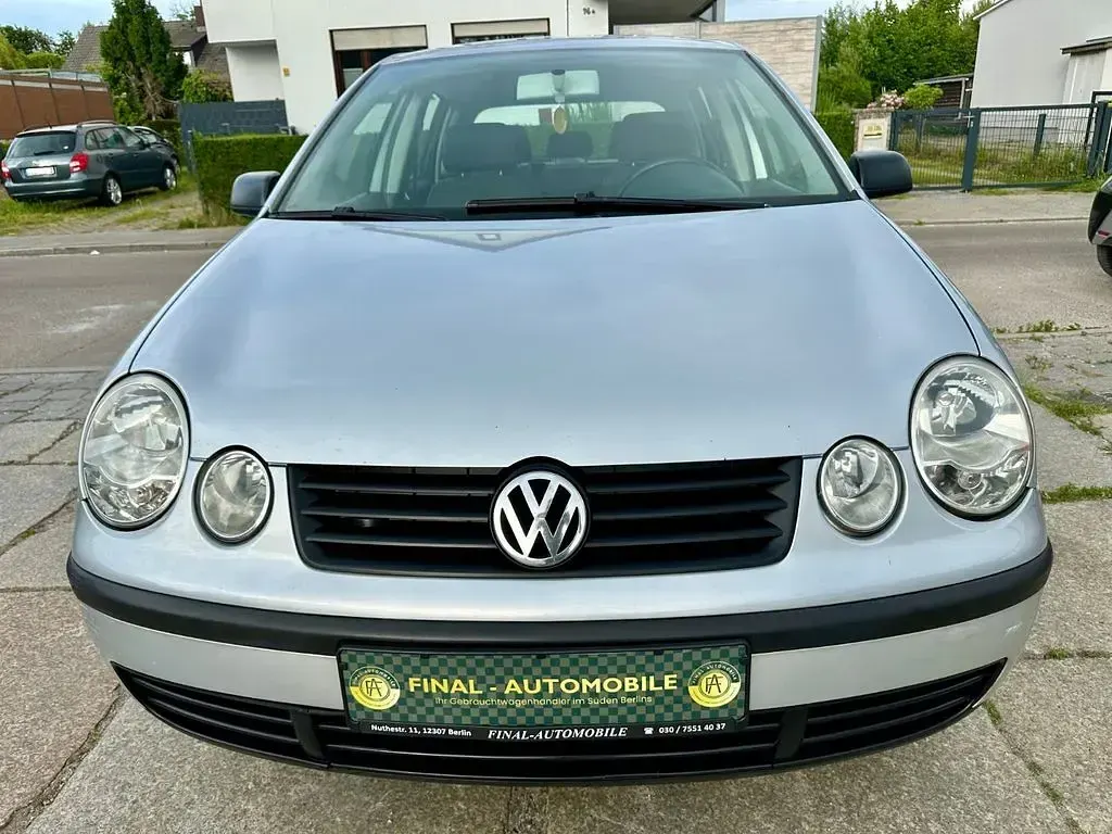 Gebraucht VW Polo Comfortline 64 PS (47 kW) 2002 Grau Kleinwagen