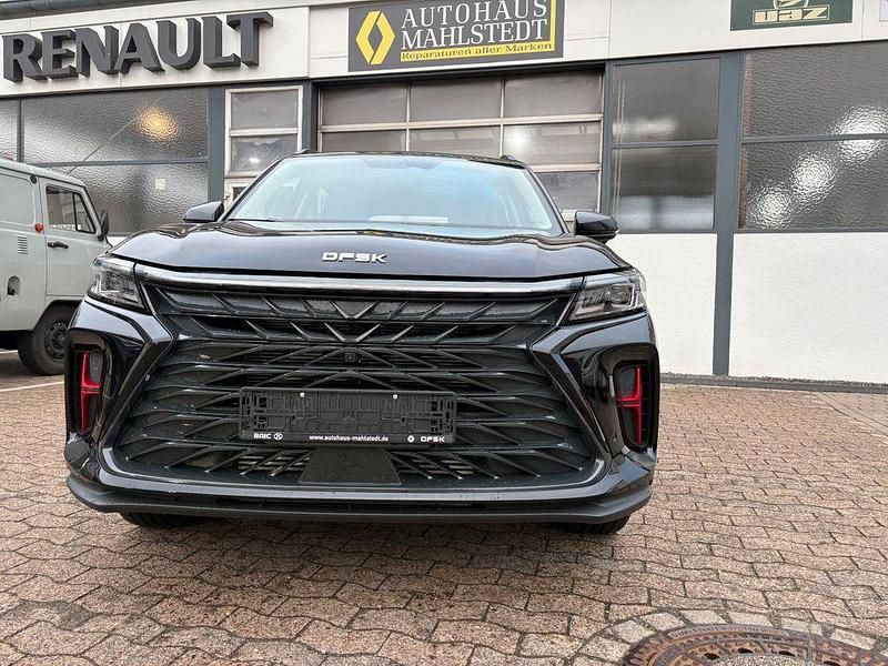 Neu DFSK Fengon 177 PS (130 kW) 2025 Schwarz SUV