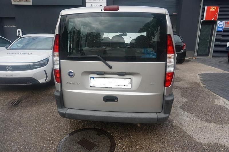 Gebraucht Fiat Doblò 103 PS (75 kW) 2004 Grau Van / Kleinbus
