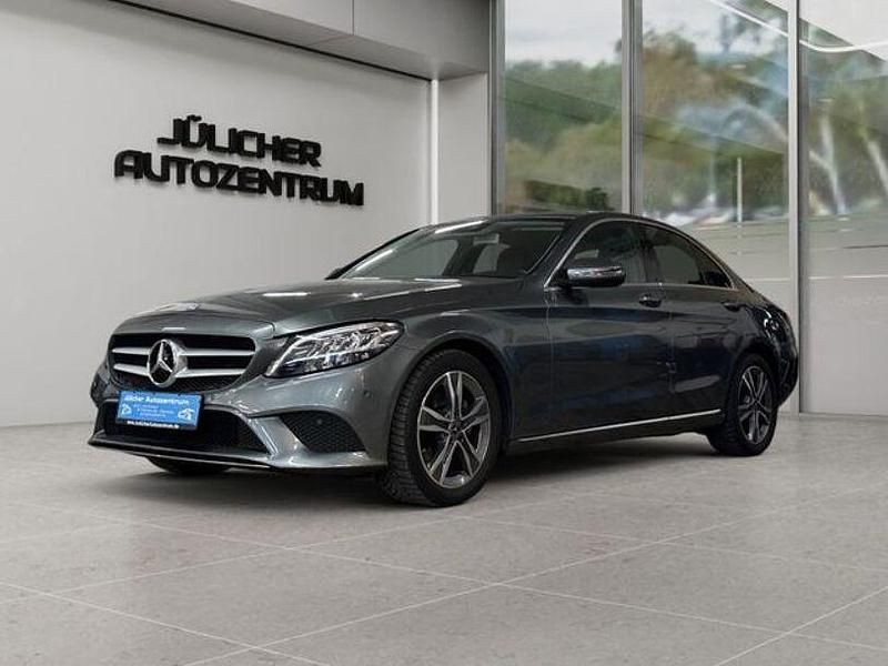 Gebraucht Mercedes C220 300 PS (220 kW) 2018 Grau Limousine