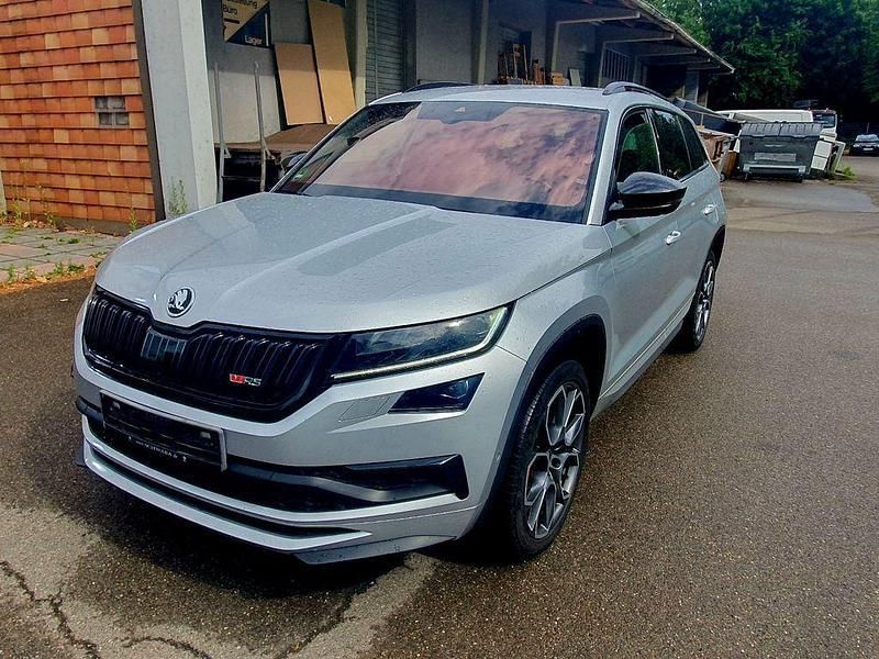 Silber Gebraucht 2021 Skoda Kodiaq RS SUV | 24.450 € (Fairer Preis) - Bild 1/4