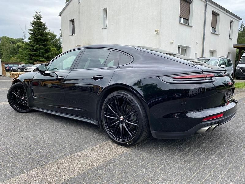 Schwarz Gebraucht 2017 Porsche Panamera 4S Limousine | 68.000 € (Fairer Preis) - Bild 1/4