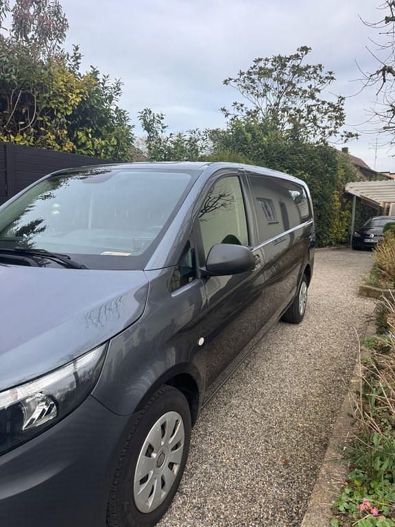 Gebraucht Mercedes Vito 114 PS (83 kW) 2016 Grau Van