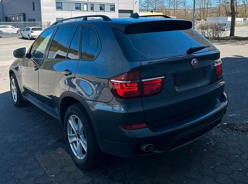 Gebraucht BMW X5 245 PS (180 kW) 2011 Grau SUV
