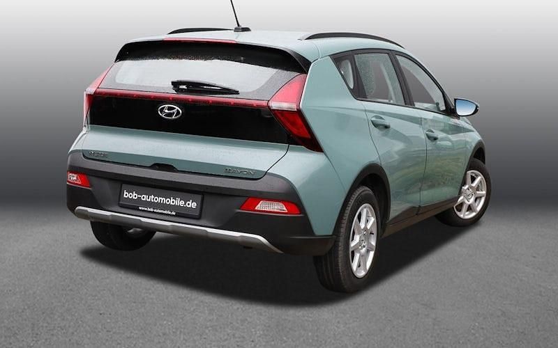 Gebraucht Hyundai Bayon Pure 84 PS (61 kW) 2023 Grün SUV