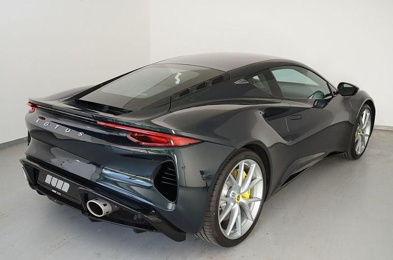 Neu Lotus Emira 364 PS (267 kW) 2025 Grün Coupé