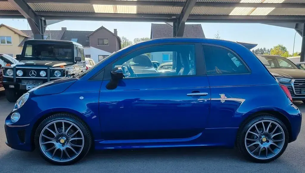 Gebraucht Abarth 595 Turismo 165 PS (121 kW) 2019 Blau