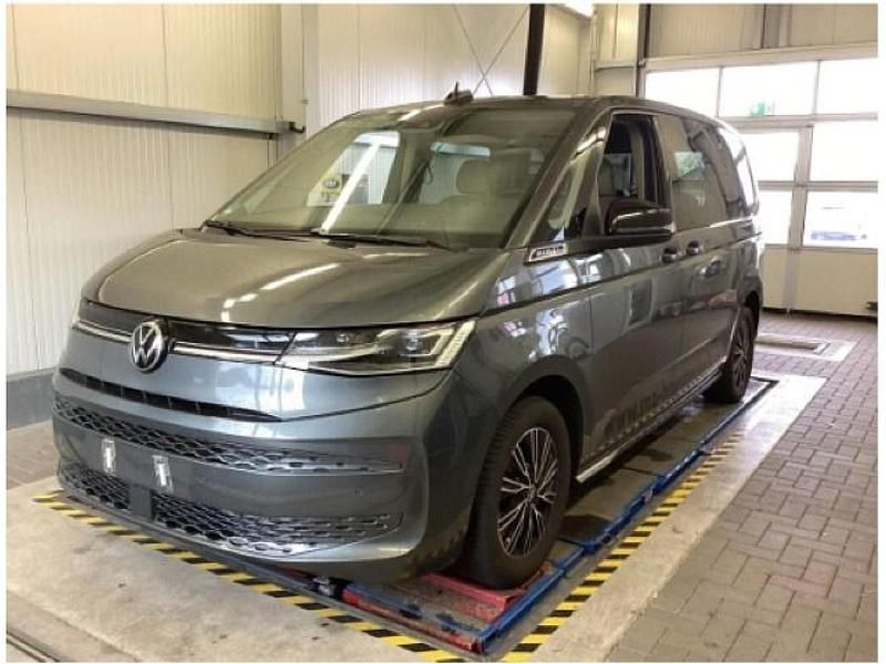 Gebraucht VW Multivan Pro 150 PS (110 kW) 2024 Van / Kleinbus