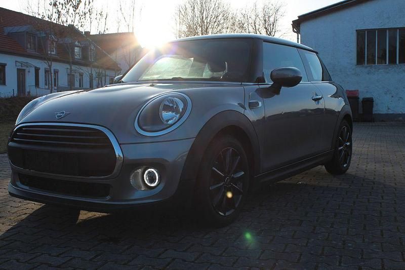 Gebraucht Mini ONE 102 PS (75 kW) 2019 Grau Kleinwagen