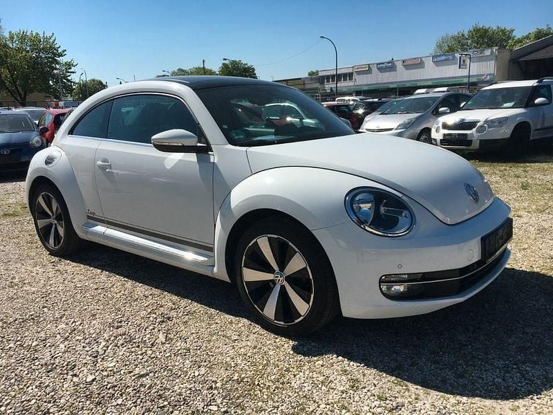 Gebraucht VW Beetle Cup 105 PS (77 kW) 2014 Weiß Kleinwagen