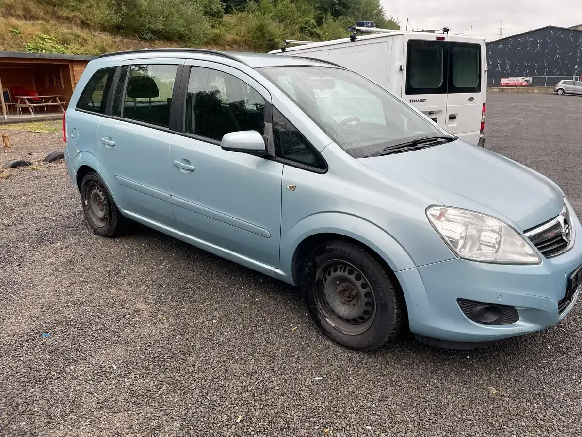 Gebraucht Opel Zafira 140 PS (102 kW) 2009 Blau Van / Kleinbus