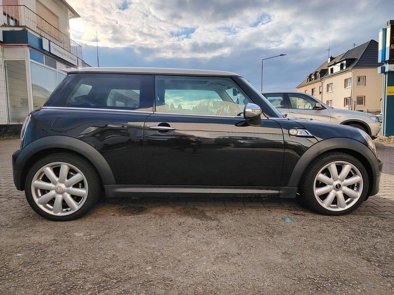 Gebraucht Mini Cooper S 184 PS (135 kW) 2011 Schwarz Kleinwagen