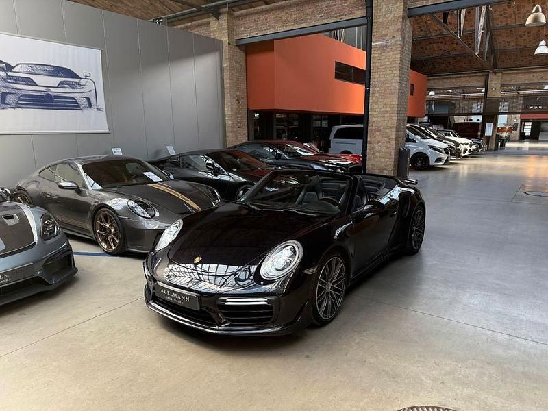 Gebraucht Porsche 991 540 PS (397 kW) 2016 Tiefschwarzmetallic Cabrio