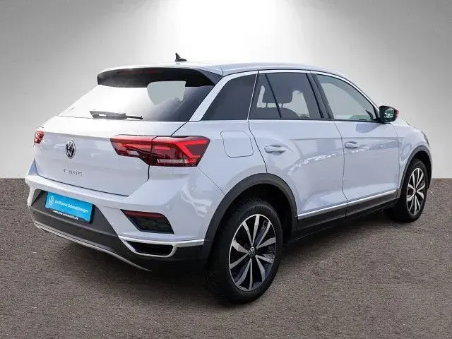 Gebraucht VW T-Roc Beats 150 PS (110 kW) 2021 White silver metallic SUV