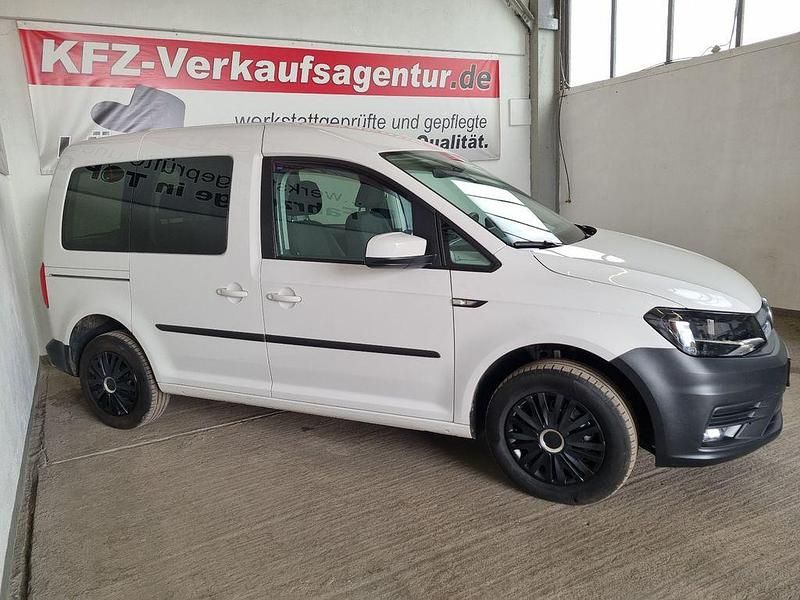 Gebraucht VW Caddy 110 PS (80 kW) 2018 Weiß Van / Kleinbus