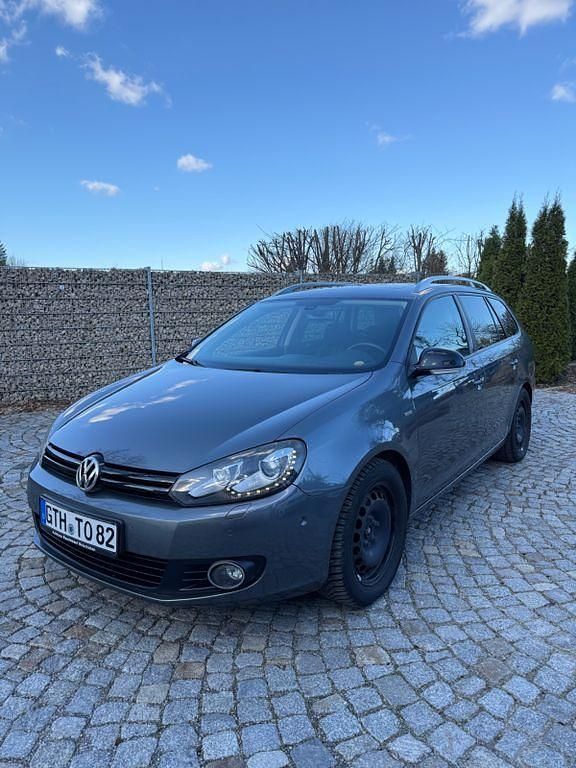 Gebraucht VW Golf VII Match 122 PS (89 kW) 2012 Grau Kombi
