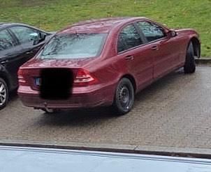 Gebraucht Mercedes C200 170 PS (125 kW) 2000 Rot Limousine