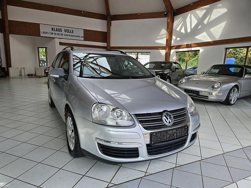Gebraucht VW Golf VI Trendline 105 PS (77 kW) 2009 Silber Kleinwagen