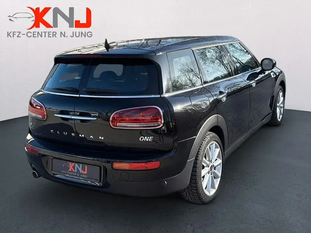 Gebraucht Mini One Clubman 102 PS (75 kW) 2021 Schwarz Kombi