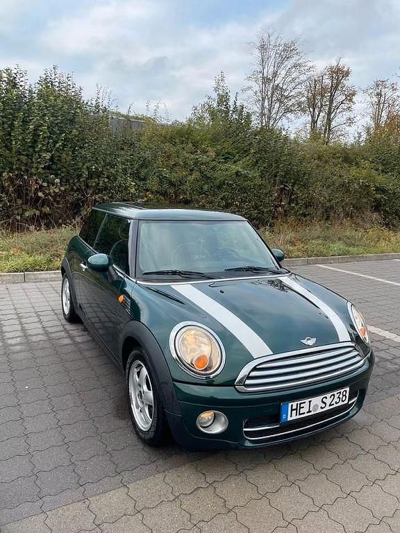 Grün Gebraucht 2008 Mini Cooper D Kleinwagen | 4.790 € (Teuer) - Bild 1/4