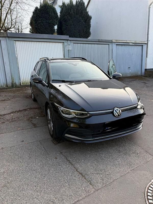 Gebraucht VW Golf VIII Style 150 PS (110 kW) 2021 Schwarz Kombi
