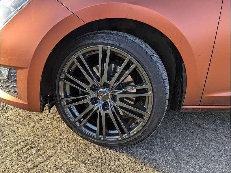 Gebraucht Seat Leon ST FR 184 PS (135 kW) 2016 Orange Kombi