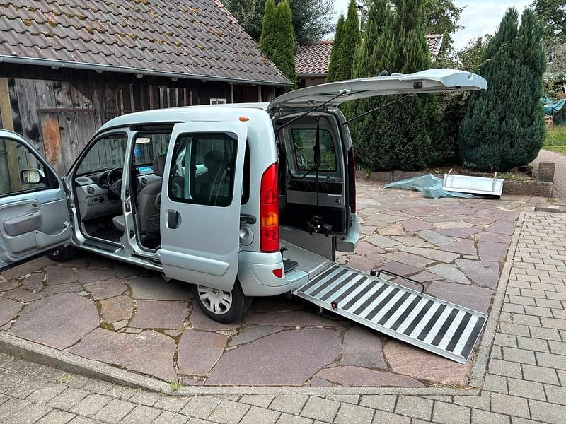 Grau Gebraucht 2005 Renault Kangoo Van / Kleinbus | 7.850 € - Bild 1/4