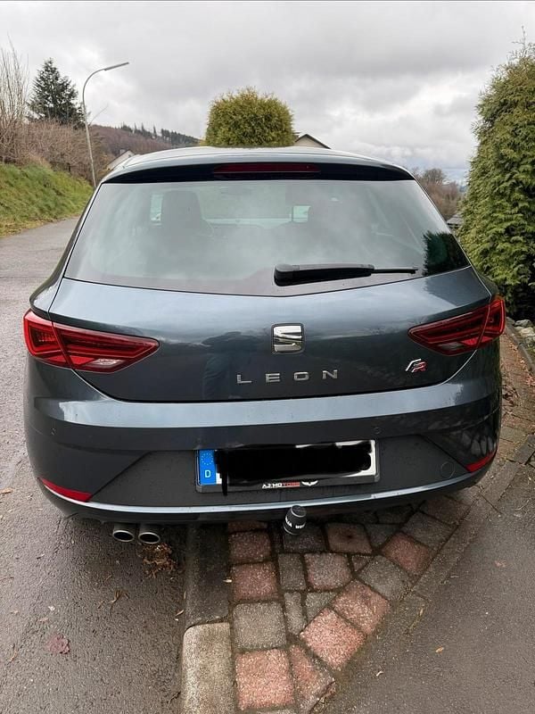 Gebraucht Seat Leon FR 150 PS (110 kW) 2021 Kleinwagen